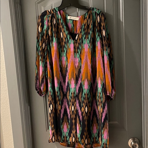 The Impeccable Pig Dresses & Skirts - The Impeccable Pig Vibrant Patterned Long Sleeve Dress